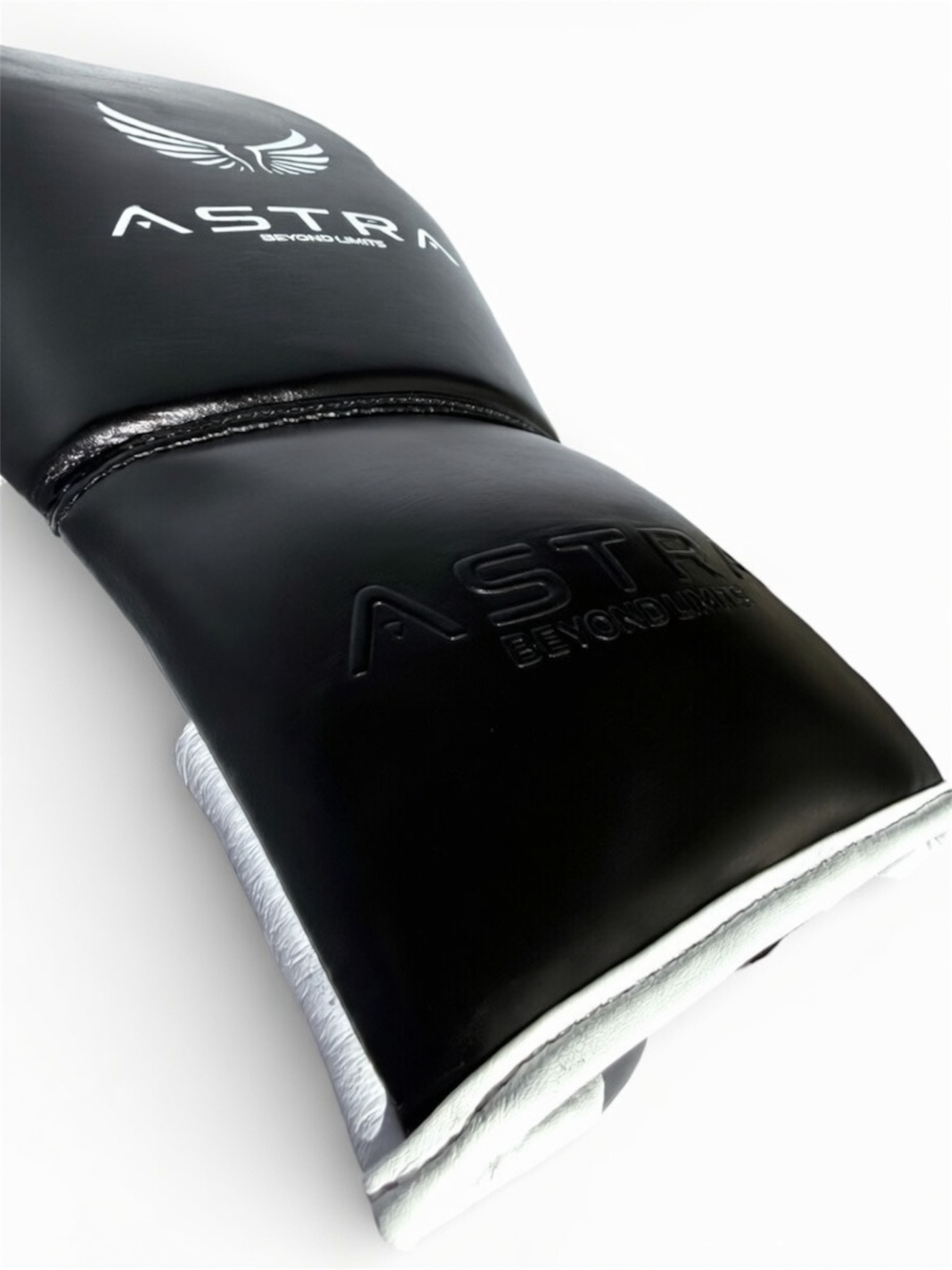 GUANTONI PREMIUM - LACCI - NERO